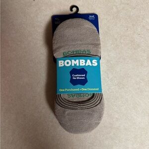 Bombas Gray Casual Socks with Comfort Fit